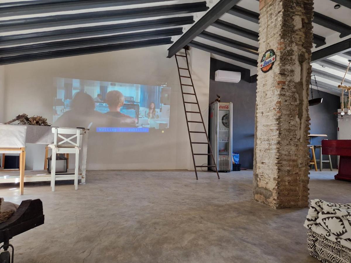 Villa Tu Refugio Montbrió del Camp Esterno foto