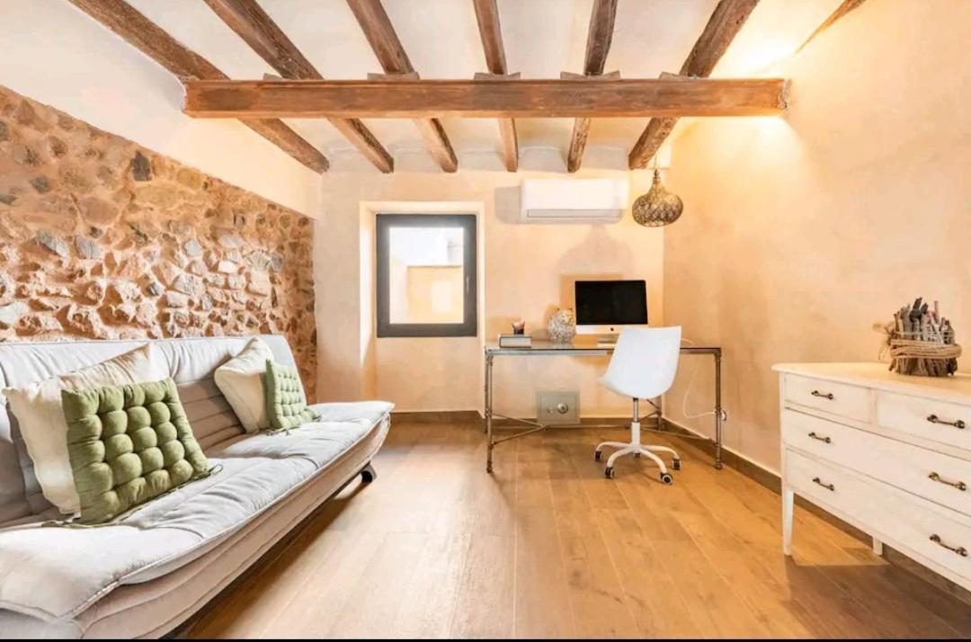 Villa Tu Refugio Montbrió del Camp Esterno foto